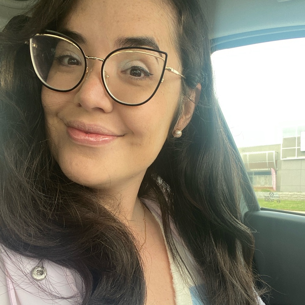 Meet your Posher, Stephanie